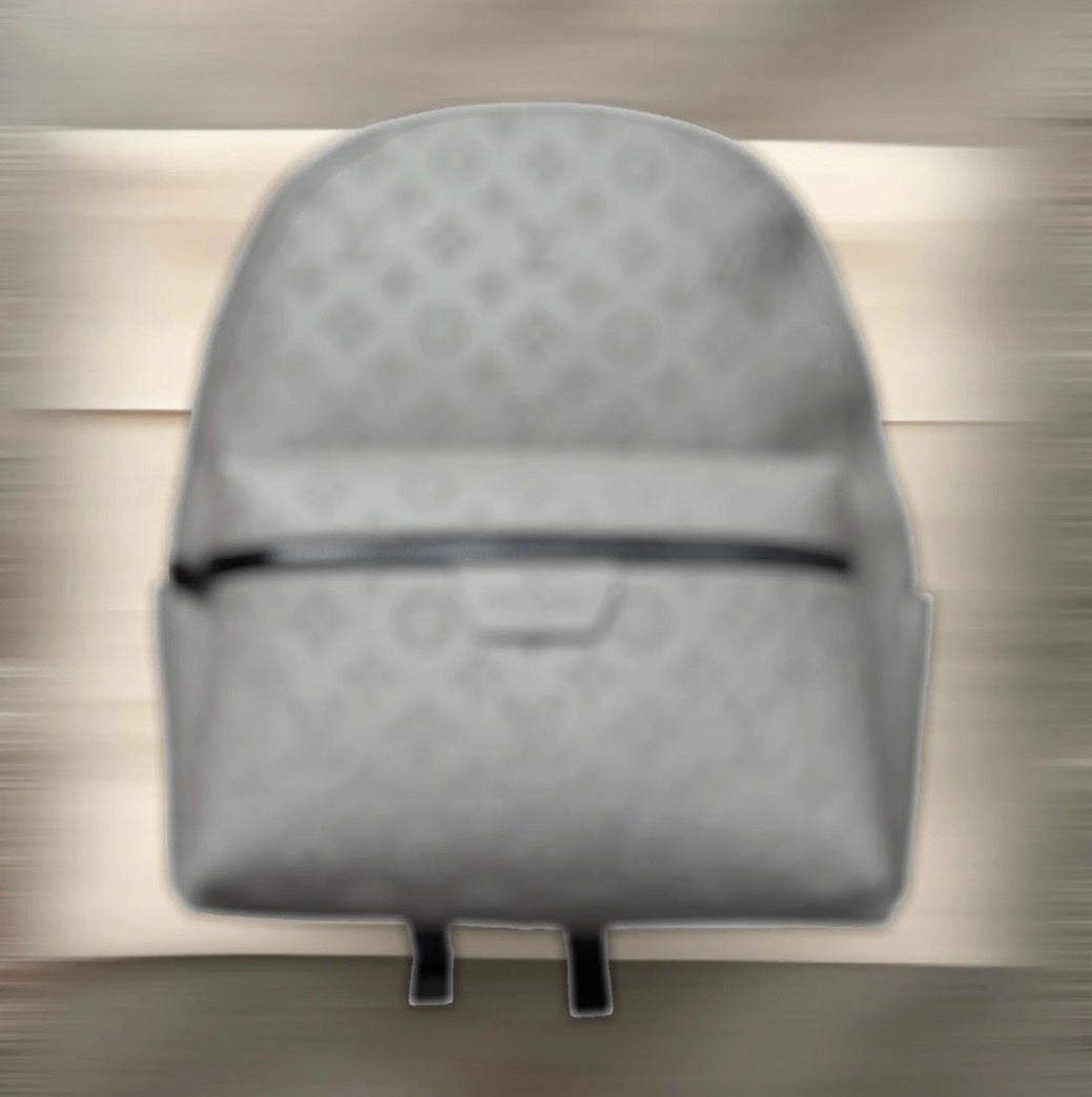 LOUV Backpack